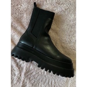 Shein Chunky Black Boots